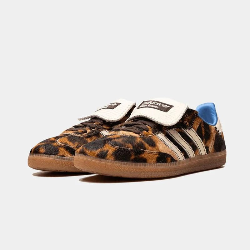 AXG Panther Luxe Low Sneaker