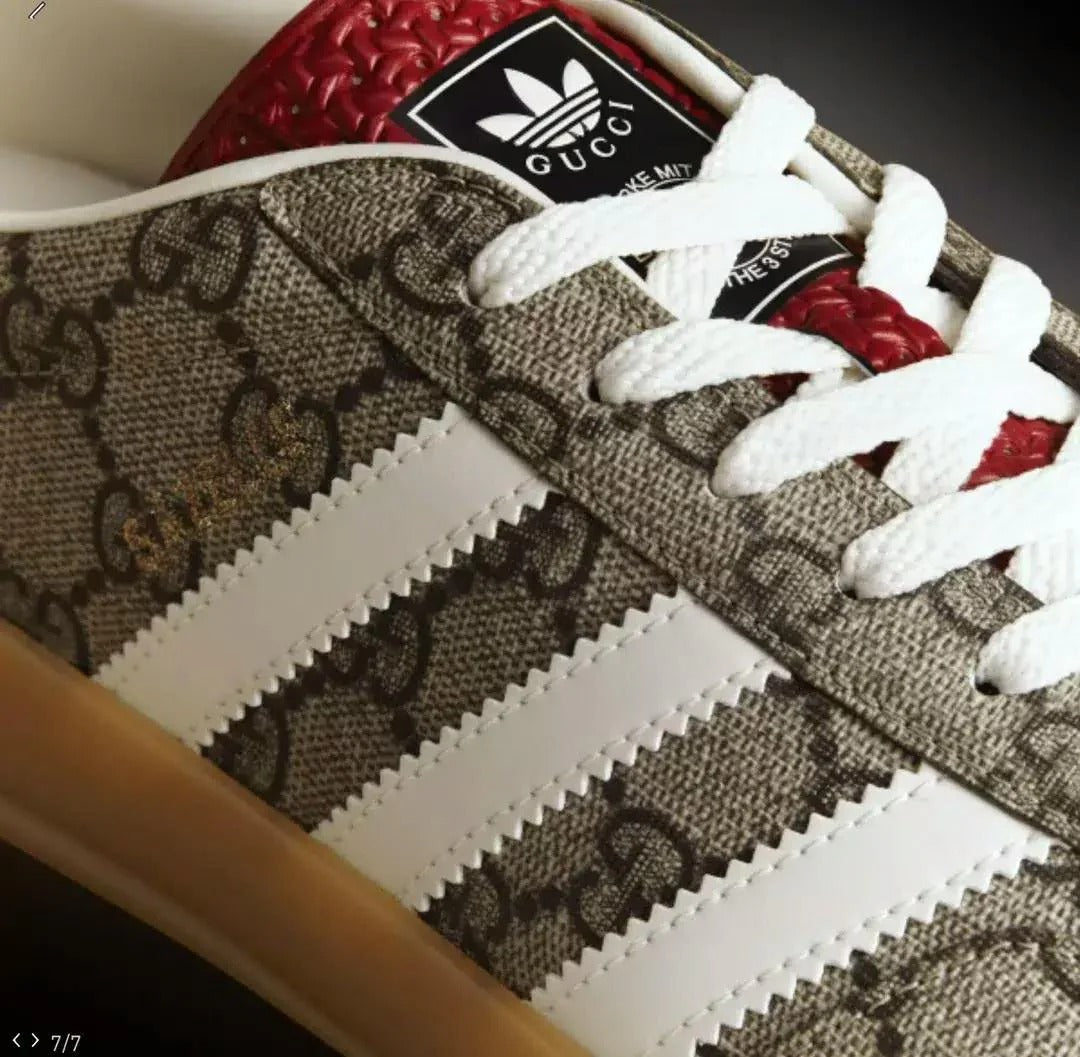 AXGTimeless Monogram Low Sneaker