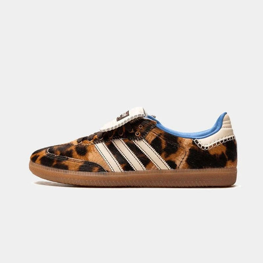 AXG Panther Luxe Low Sneaker